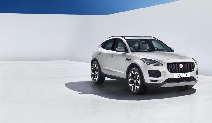  Jaguar E-Pace 2017 года  (WW) (фото 55 из 67)